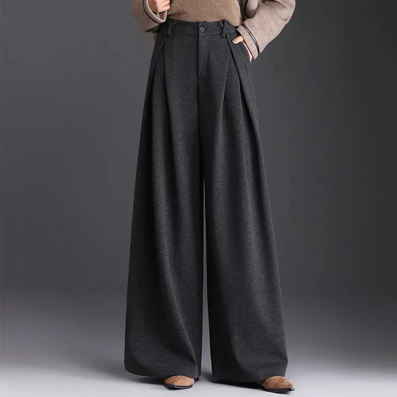Rosaline Pantalon en Satin Camel, Taille Haute, Plissé, Jambe Large pour Femme - Gris Foncé