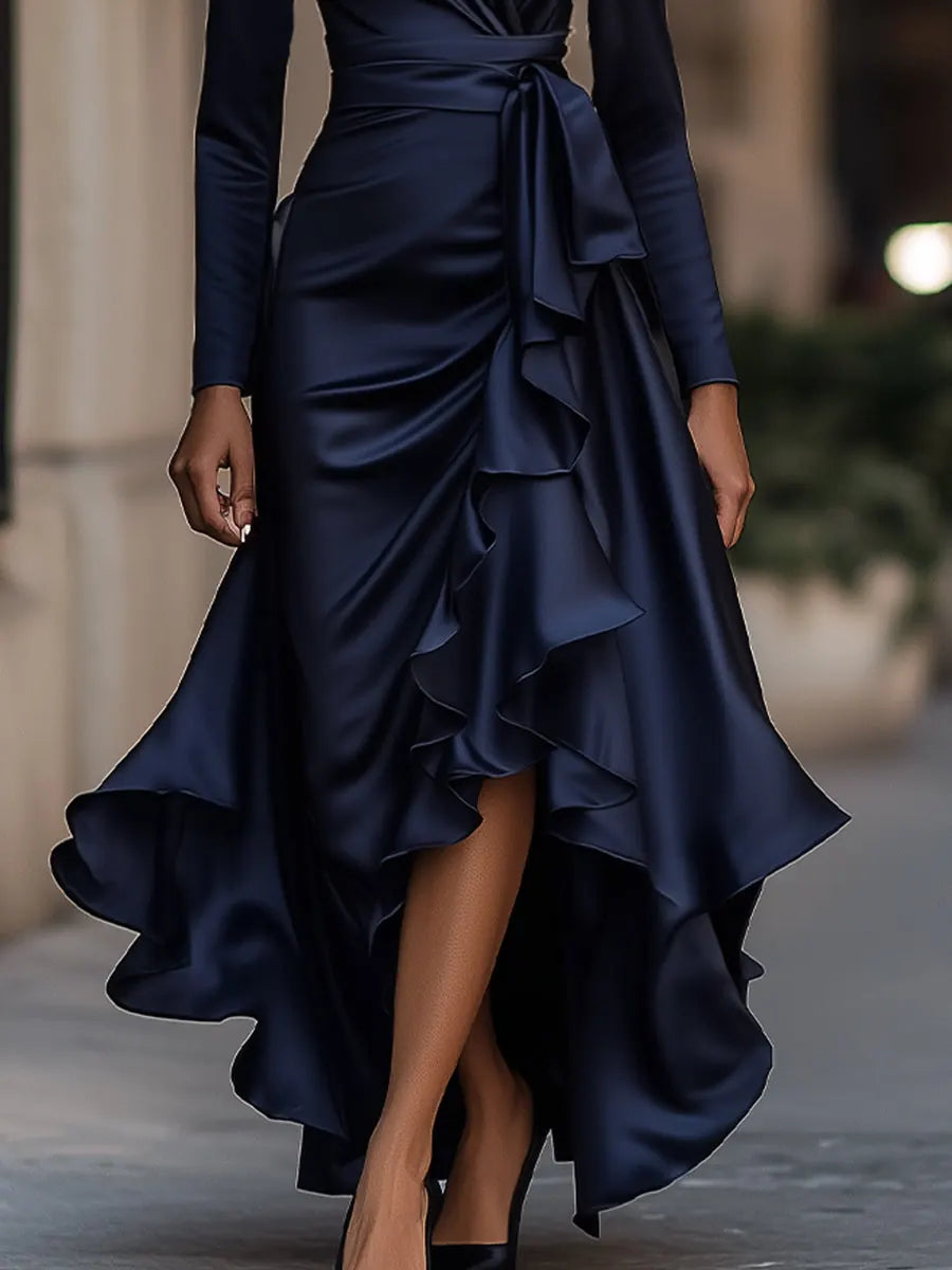 Mirabelle Robe Maxi en Satin Plissée, Détails à Volants pour Femme - Bleu Marine