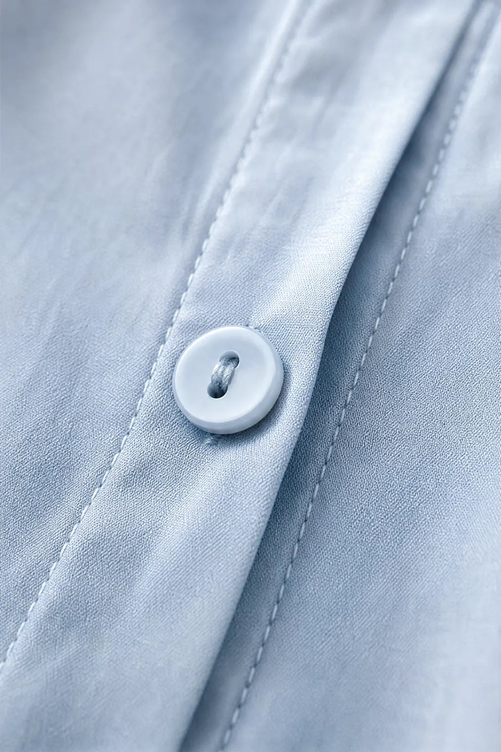 Dorielle Chemise Col Rond Boutonnée, Manches Longues pour Femme - Bleu