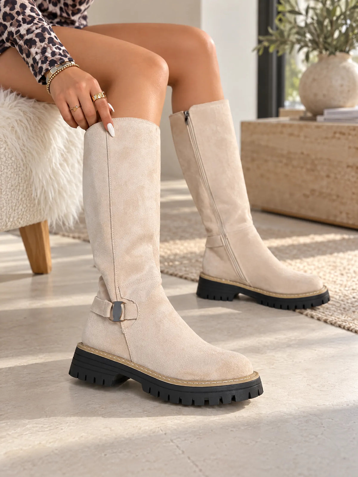 Lainie Bottes Montantes à Boucle, Semelle Crantée, Talon Carré pour Femme - Beige
