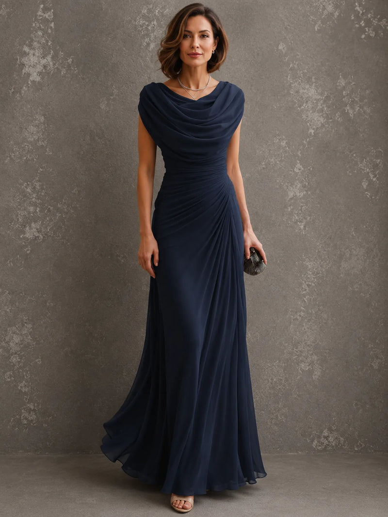Miren Robe Maxi Invitée de Mariage, Col Bénitier, Taille Froncée, Sans Manches, Style Habillé pour Femme - Bleu Marine | Tenelle