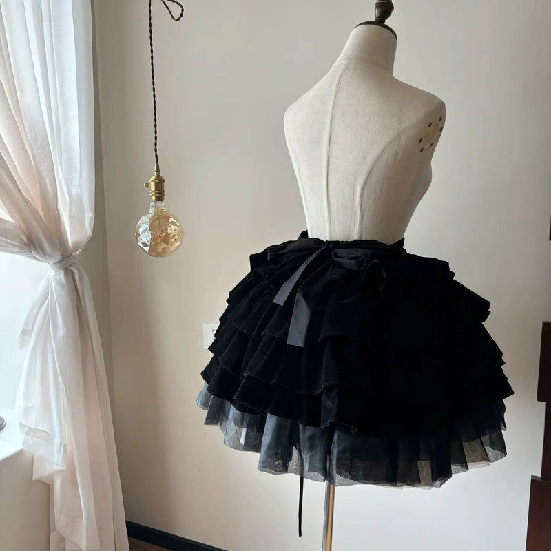Zephyrine Jupe Étagée Effet Poupée en Velours, Style Lolita pour Femme - Noir (velours)