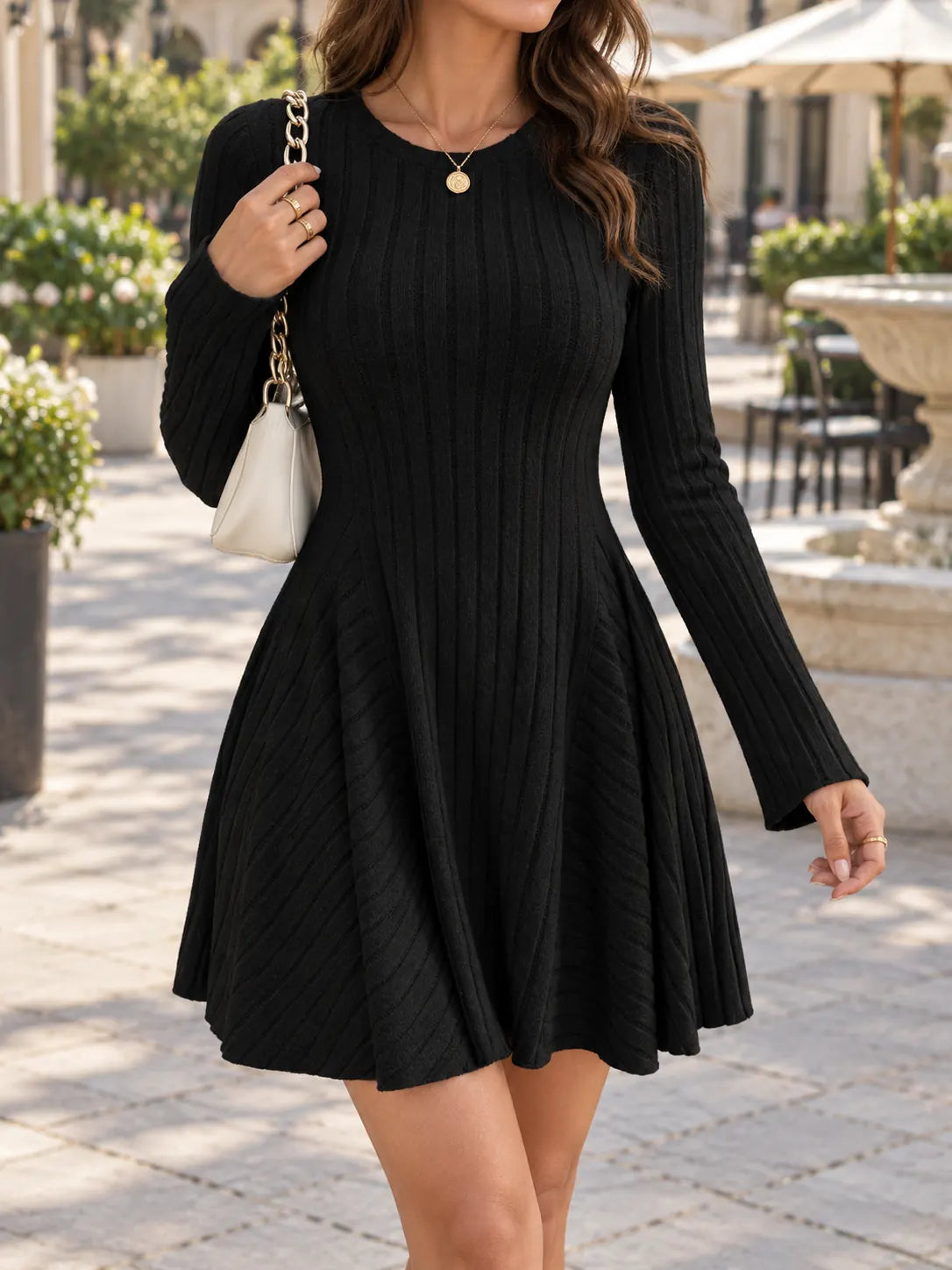 Salome Robe Mini Col Rond, Manches Longues, Détail Côtelé, Style Dîner pour Femme - Noir