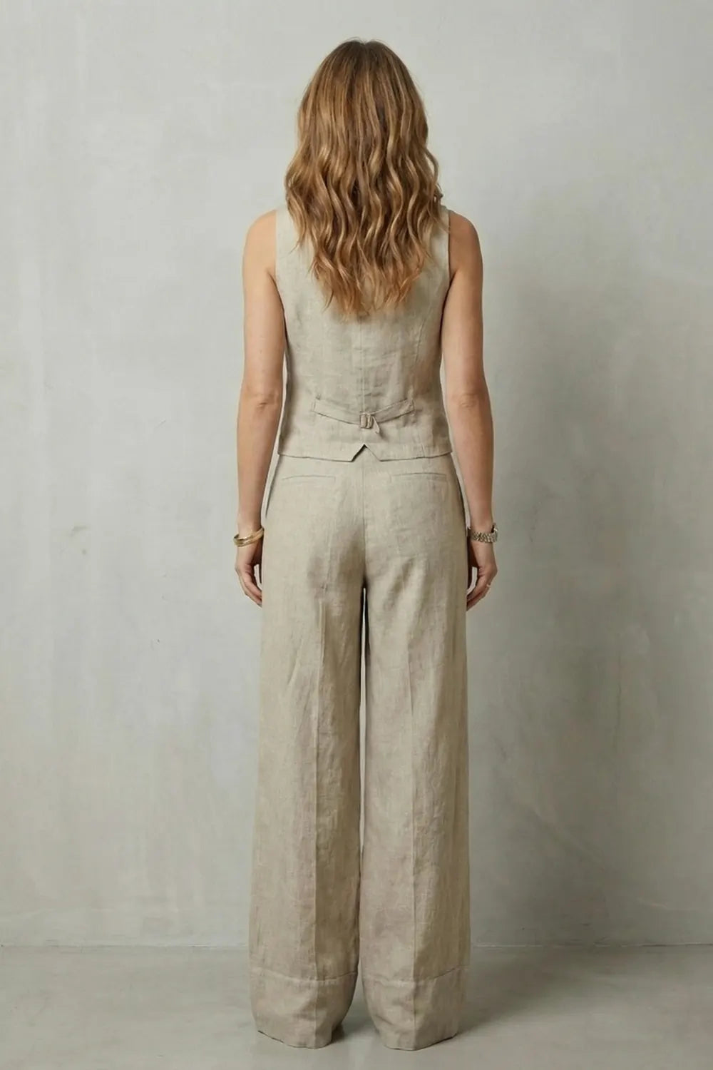 Fiora Ensemble Gilet et Pantalon Large, Col en V, Boutonné Devant, Coupe Ajustée pour Femme - Beige