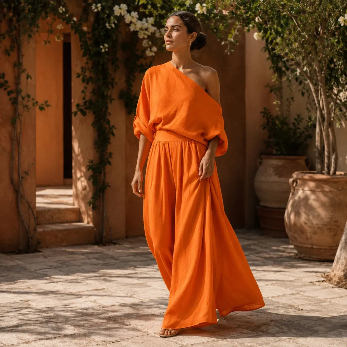 Solendra Ensemble Coordonné Haut Asymétrique et Pantalon Large Fluide pour Femme - Orange Vif