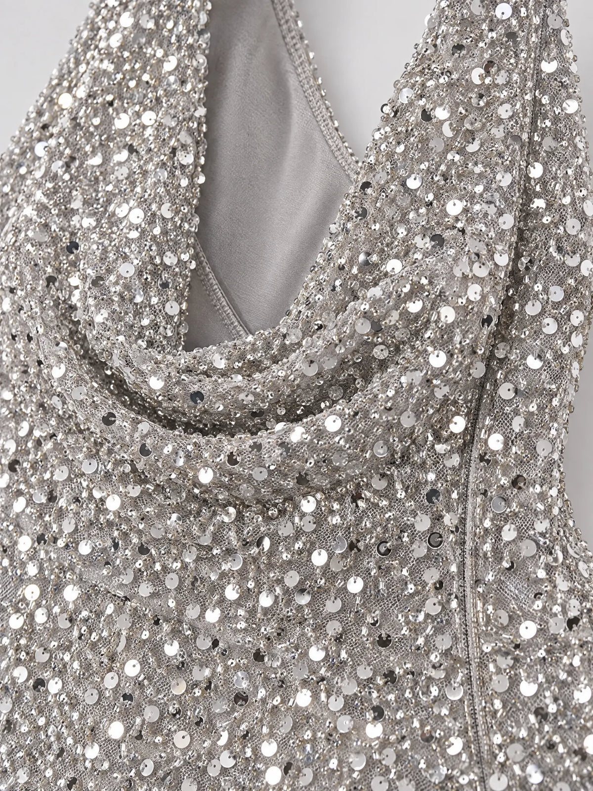 Clemence Robe de Soirée Maxi à Sequins, Col Halter, Dos Ouvert pour Femme - Argenté